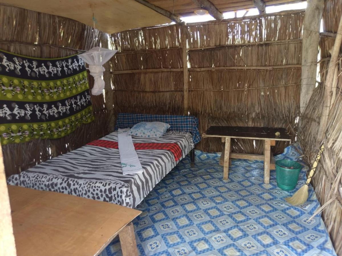 Mida Creek Nature Camp Watamu Eksteriør billede